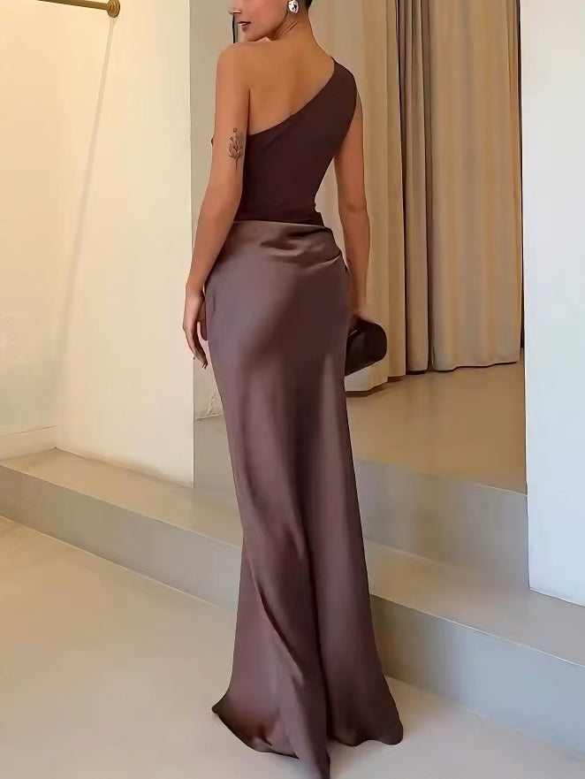 Elegant Pleated One-Shoulder Maxi Party Dress